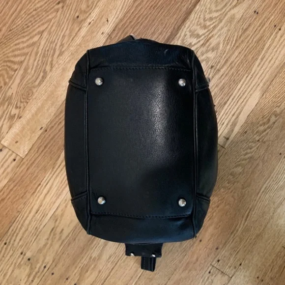 VINTAGE TOD’S HOBO BAG - Picture 11 of 13